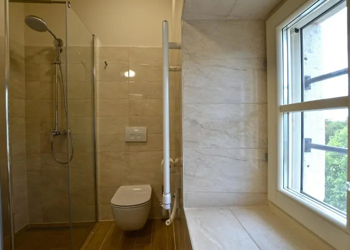 別荘 Tranquil Getaway With Shared Pool In - One Bedroom